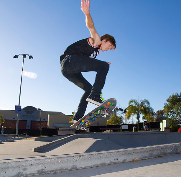 IMAGE: http://ckphotoonline.smugmug.com/Sports/Safety-Center-Skate-Park/IMG5827/771723181_fERAJ-L.jpg