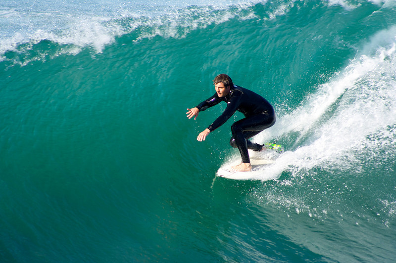 IMAGE: http://ckphotoonline.smugmug.com/Sports/Surf-Jan-9th/IMG4900/762772719_tfChE-L.jpg