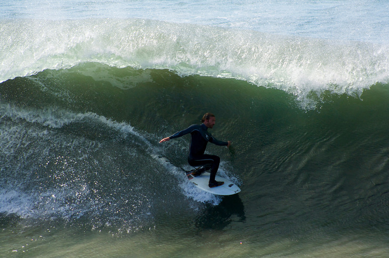 IMAGE: http://ckphotoonline.smugmug.com/Sports/Surf-Jan-9th/IMG4935/762777885_MXtSS-L.jpg