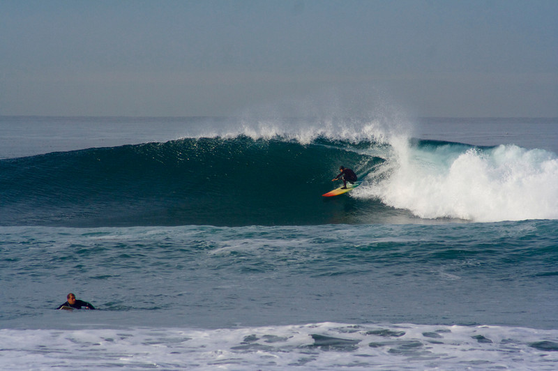 IMAGE: http://ckphotoonline.smugmug.com/Sports/Surf/IMG3361/758555158_gXJ2E-L.jpg