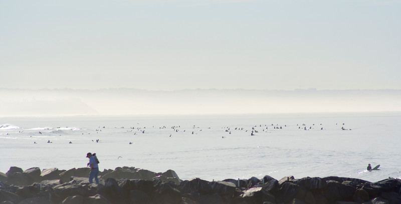 IMAGE: http://ckphotoonline.smugmug.com/Sports/Surf/IMG4239/761243759_4ANJZ-L.jpg